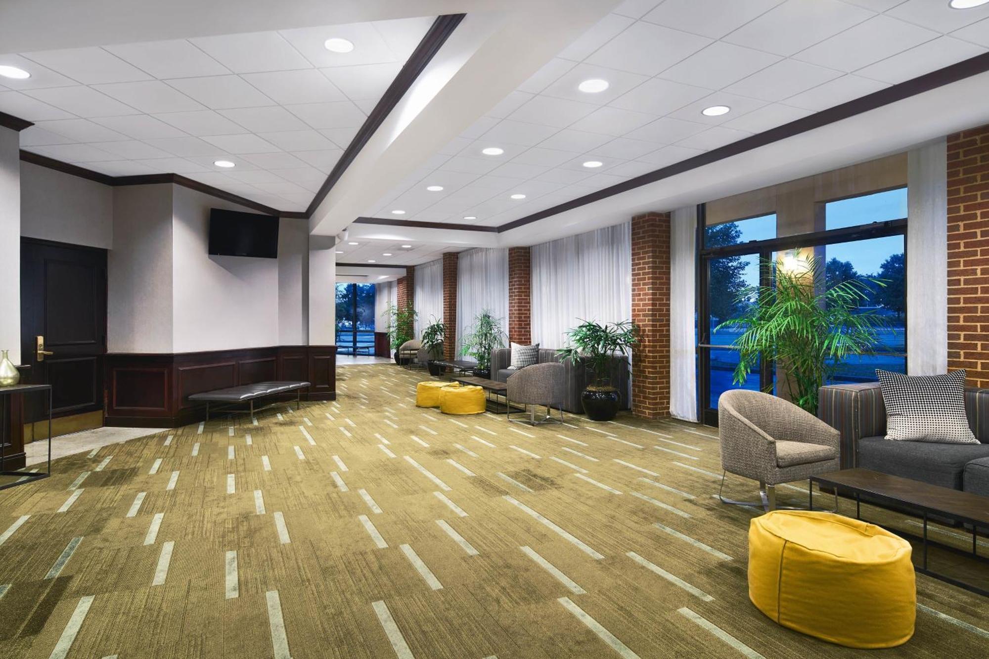 Four Points By Sheraton Richmond Airport Sandston Exterior photo